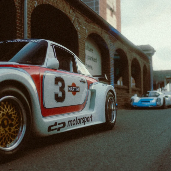 Mike Crawat - 2023 CRAWAT 35MM FILM LOOK PRESETS + FREE LUTS