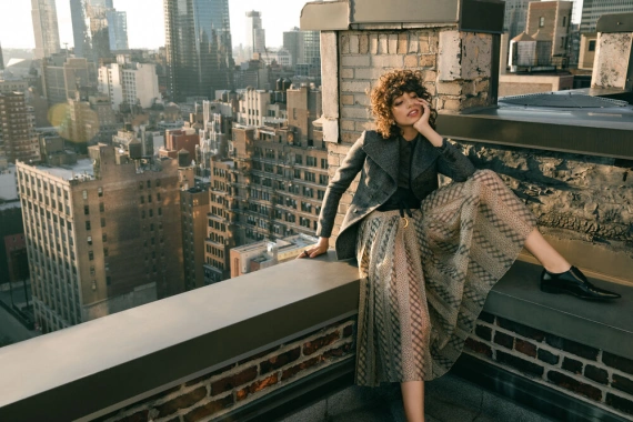 Lara Jade Education - Lightroom Presets & Fashion Film Set