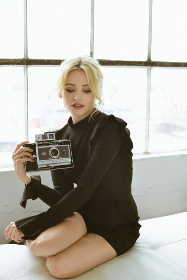 Lara Jade Education - Lightroom Presets & Fashion Film Set